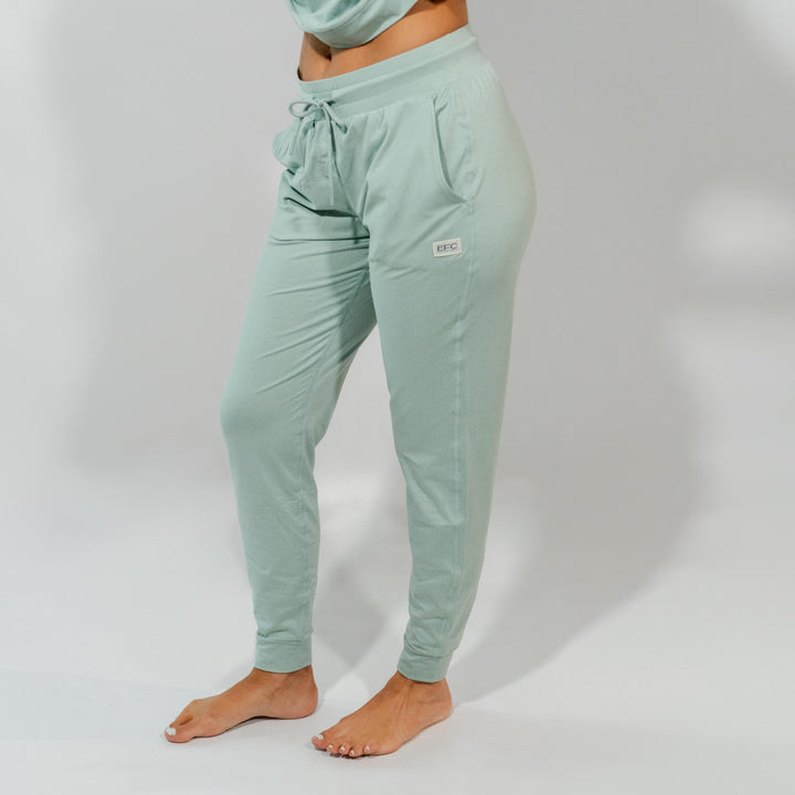 APRIL _ SEAFOAM