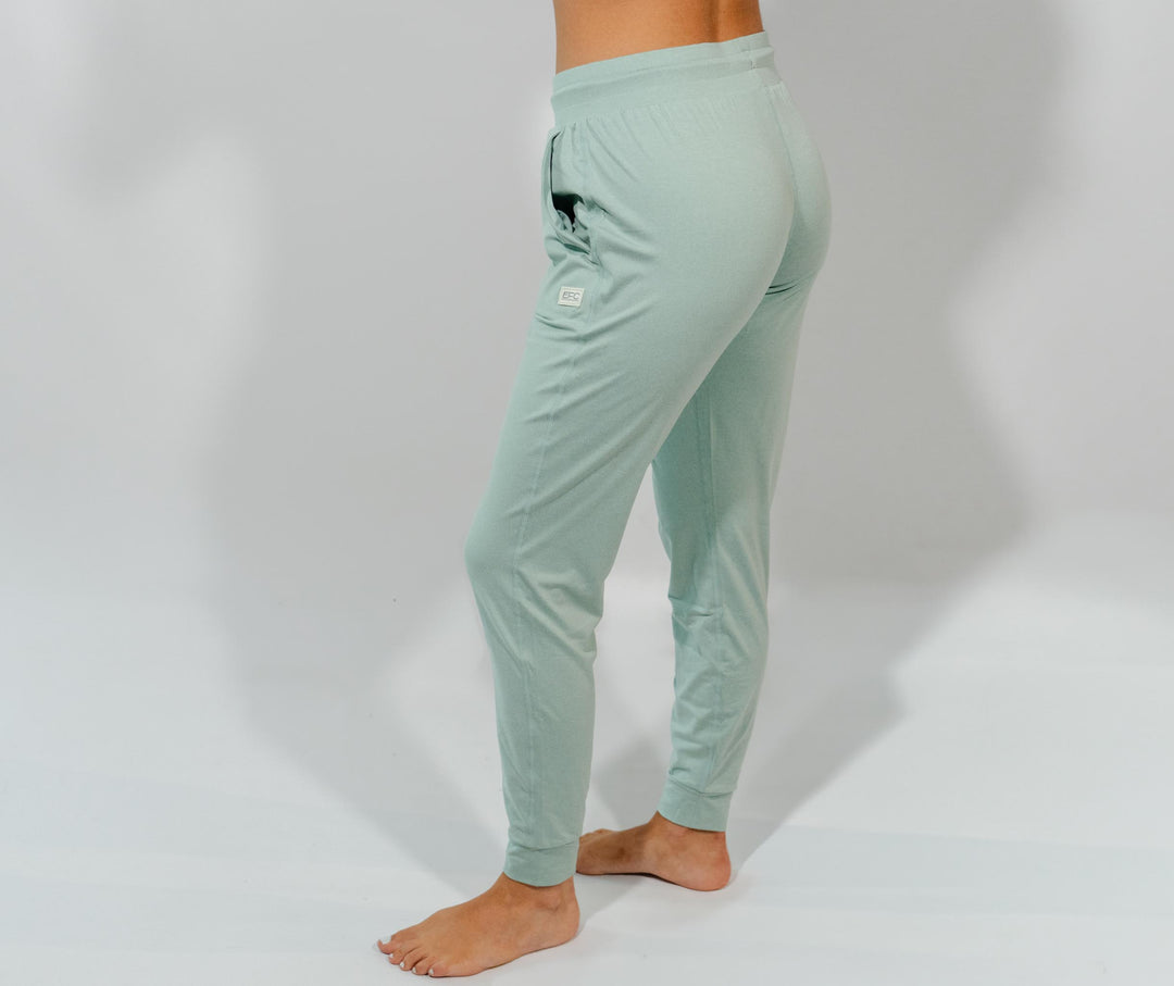 APRIL _ SEAFOAM