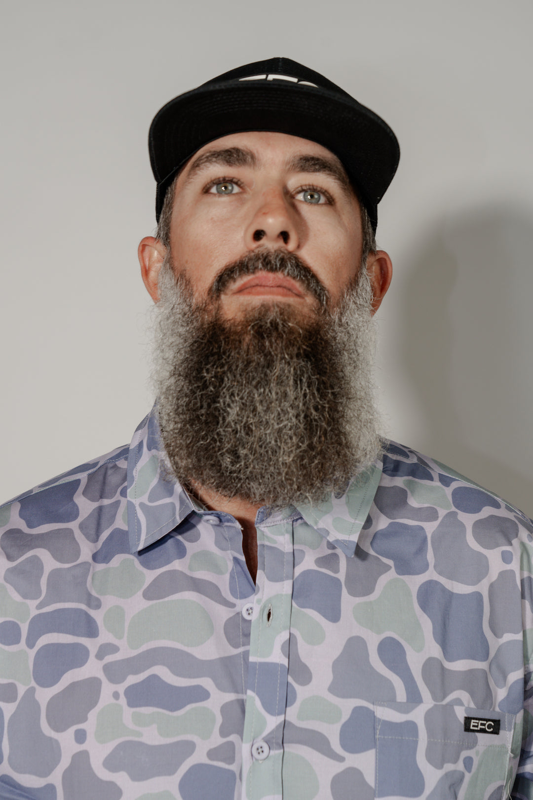 Tracker Button Down _ Sea