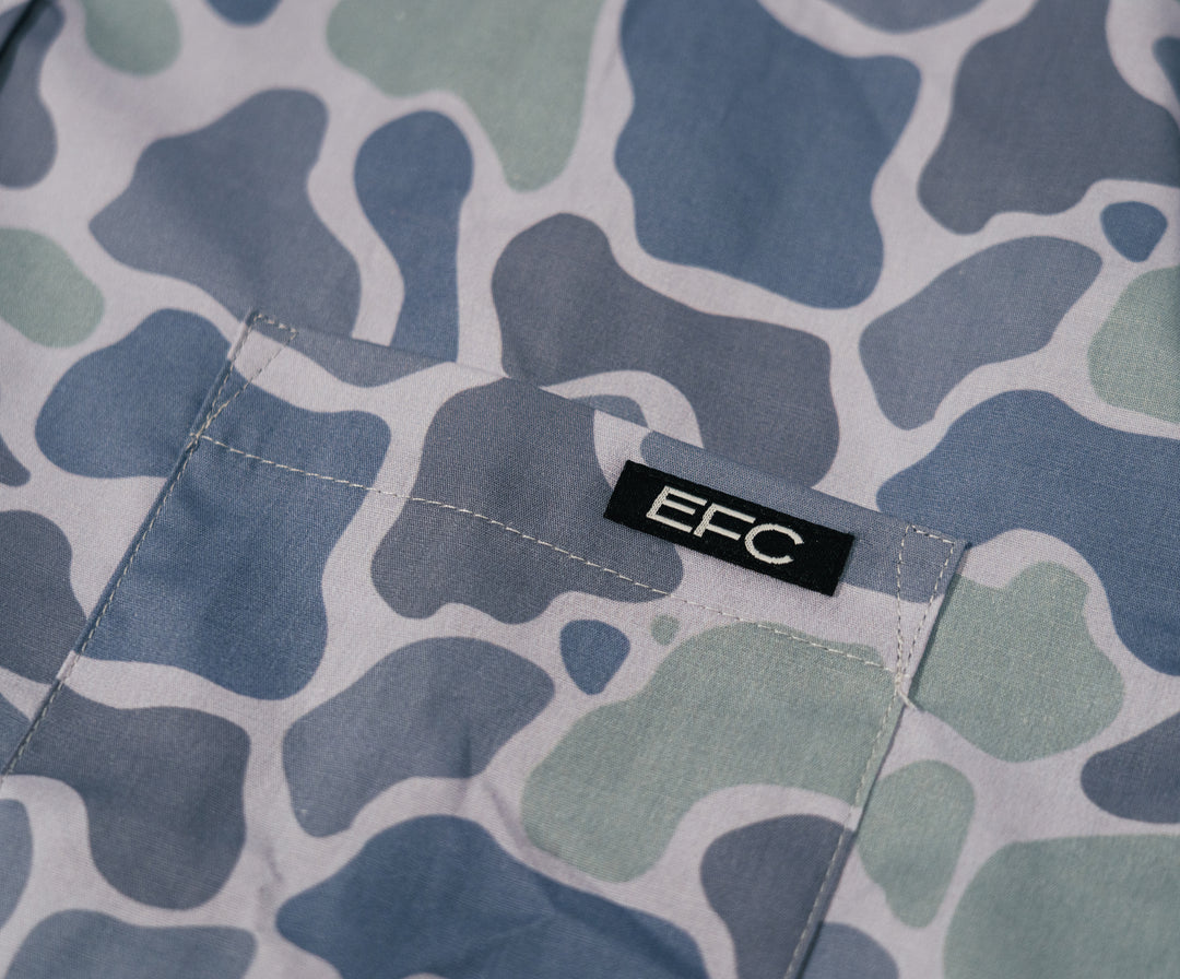 Tracker Button Down _ Sea
