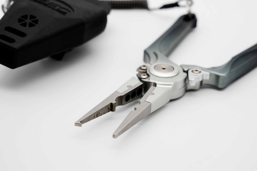 8" Pro Aluminum Pliers