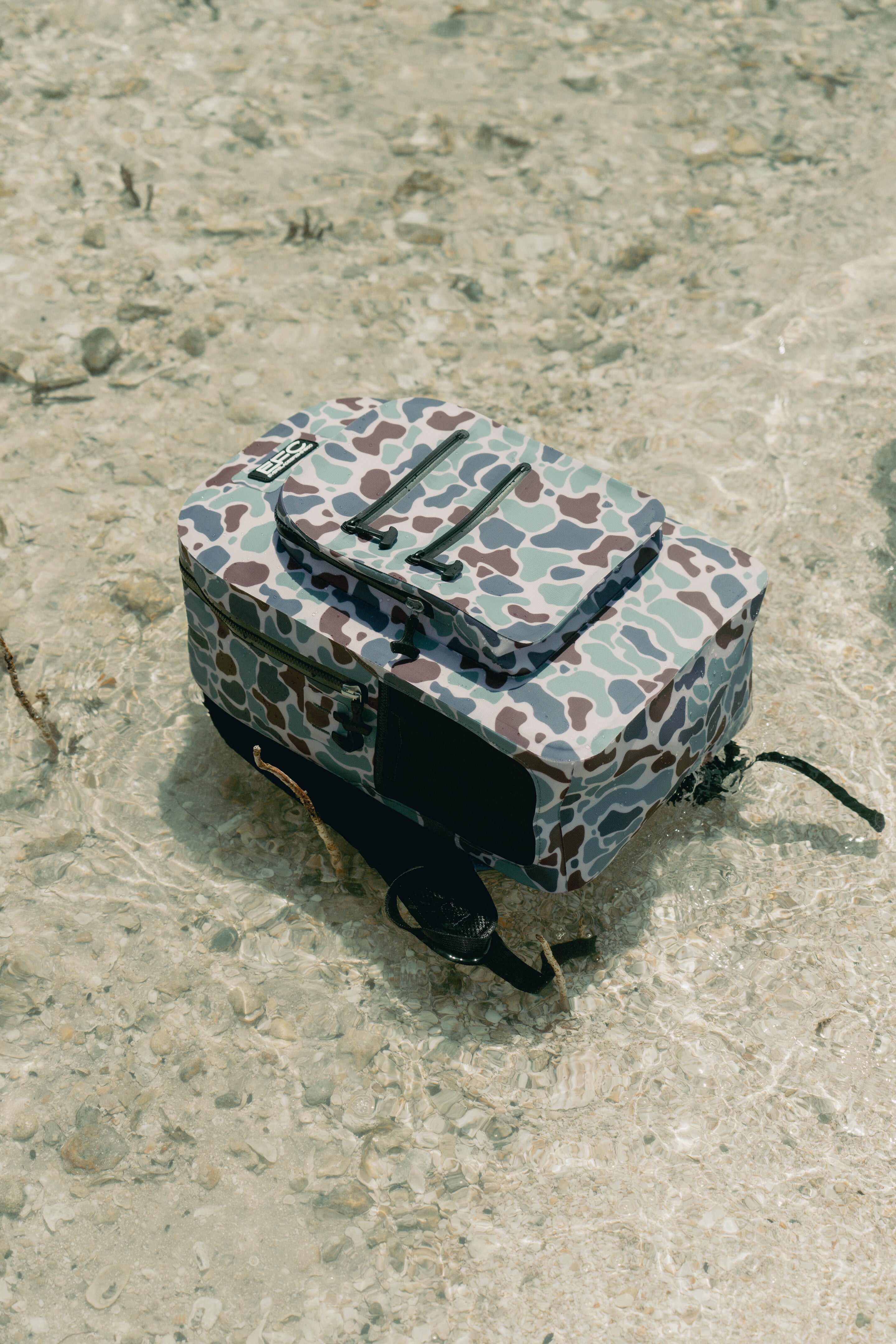 GO BACKPACK 2.0 _ 25L Camo – Everglades Fishing Co