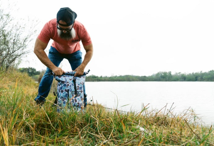 ROLL UP DRY BAG _ 20L CAMO