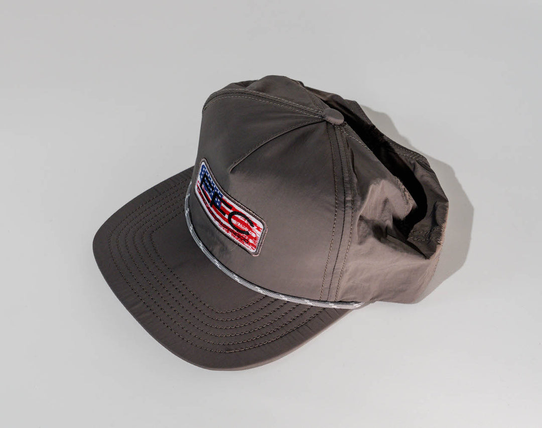Fly Guy Snapback _ Grey
