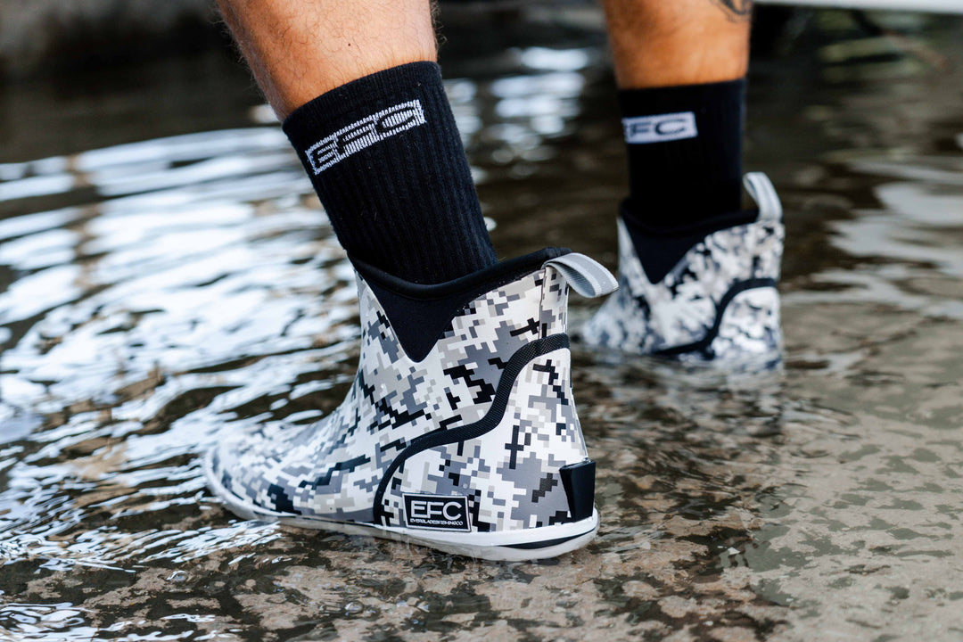 LFG DECK BOOT _ GREY DIGI CAMO