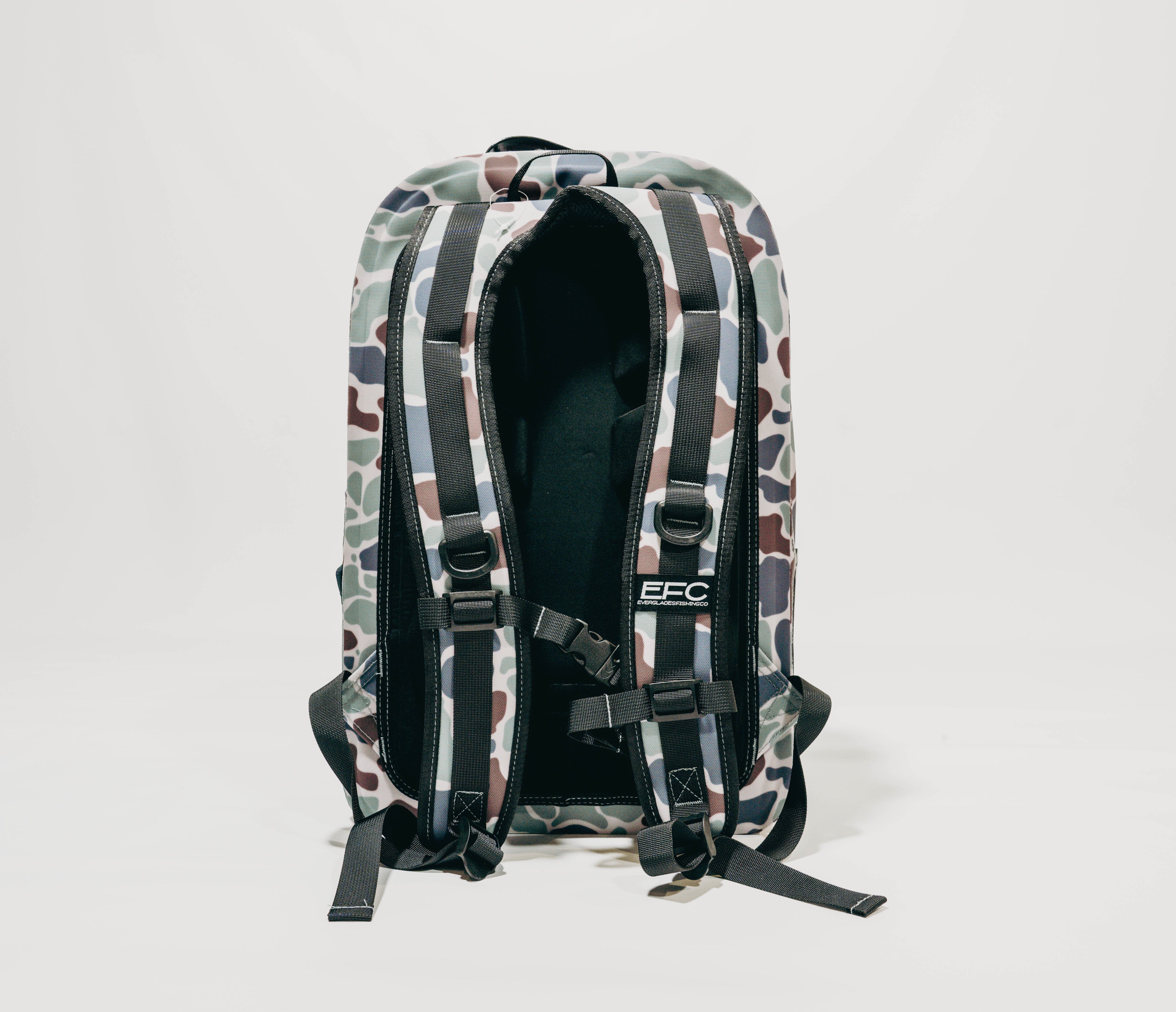 GO BACKPACK 2.0 _ 25L Camo – Everglades Fishing Co
