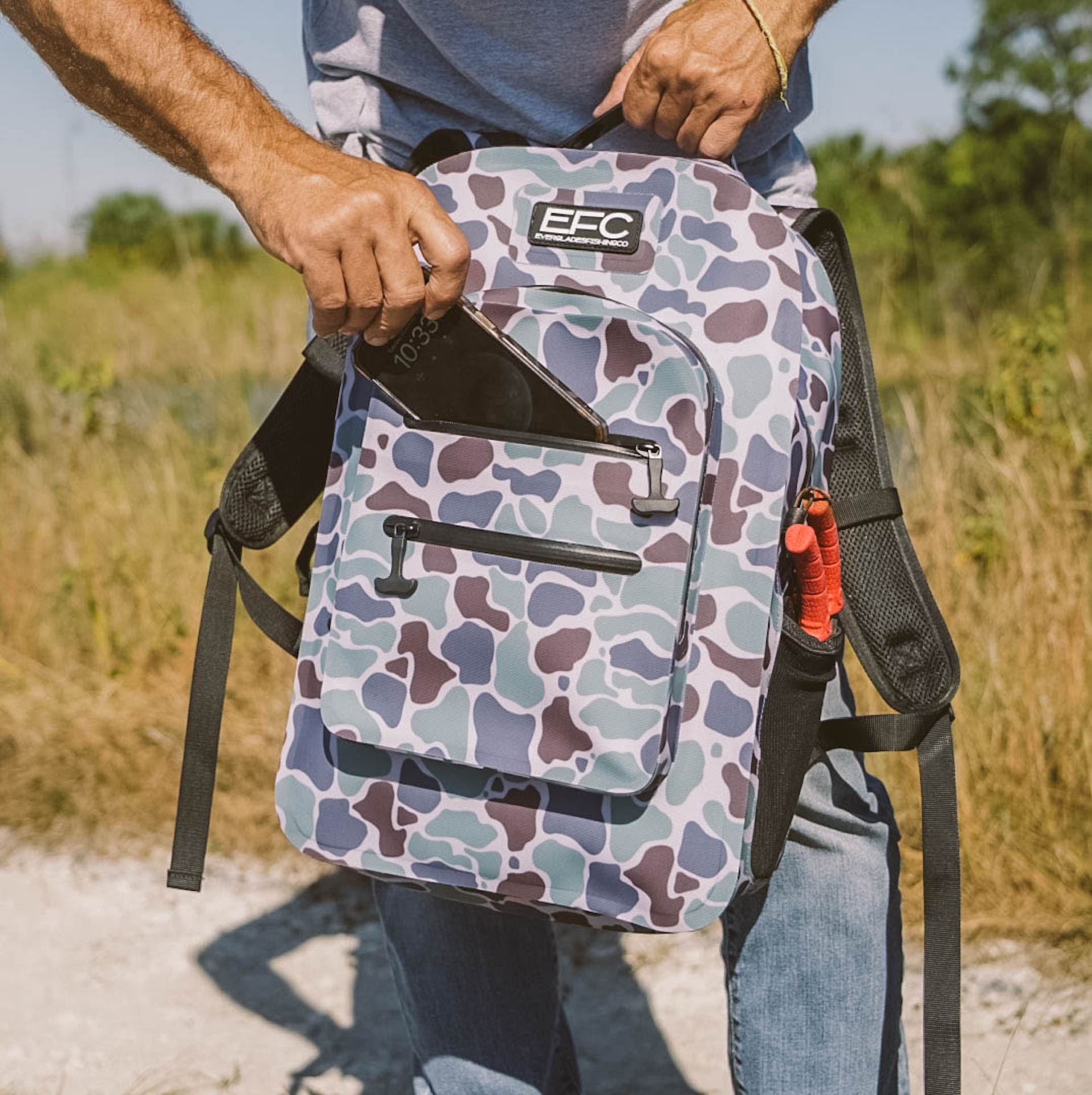 GO BACKPACK 2.0 _ 25L Camo – Everglades Fishing Co
