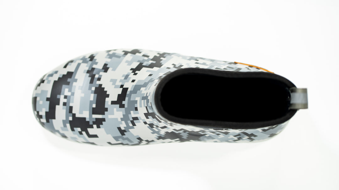 Womens Digital Camo Shorty Deck Boot